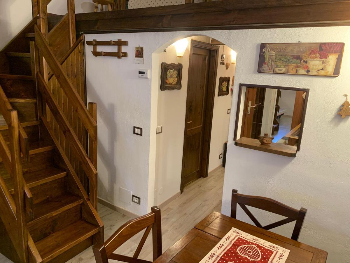 Le Petit Refuge Cervinia Apartment เบรยล์-แชร์วิเนีย ภายนอก รูปภาพ