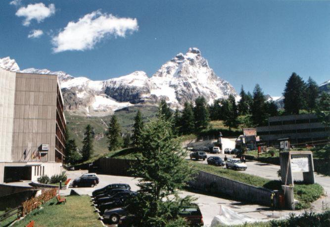 Le Petit Refuge Cervinia Apartment เบรยล์-แชร์วิเนีย ภายนอก รูปภาพ