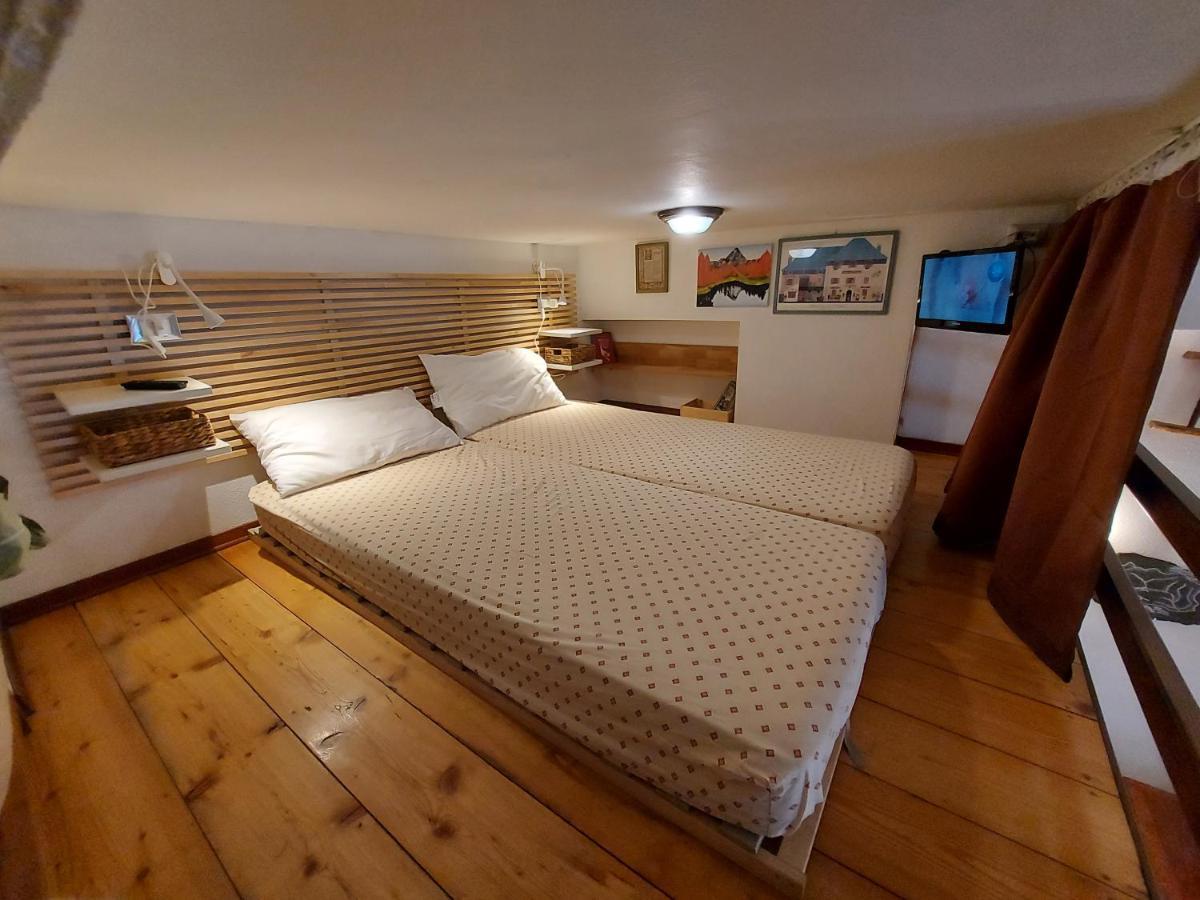 Le Petit Refuge Cervinia Apartment เบรยล์-แชร์วิเนีย ภายนอก รูปภาพ