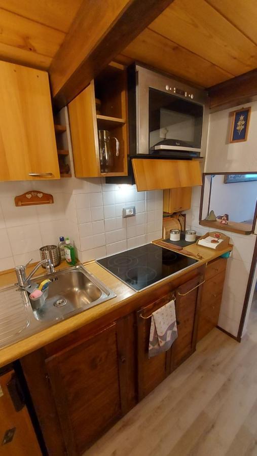 Le Petit Refuge Cervinia Apartment เบรยล์-แชร์วิเนีย ภายนอก รูปภาพ